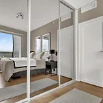 Apartament Eksklusiv Modern Barcode *